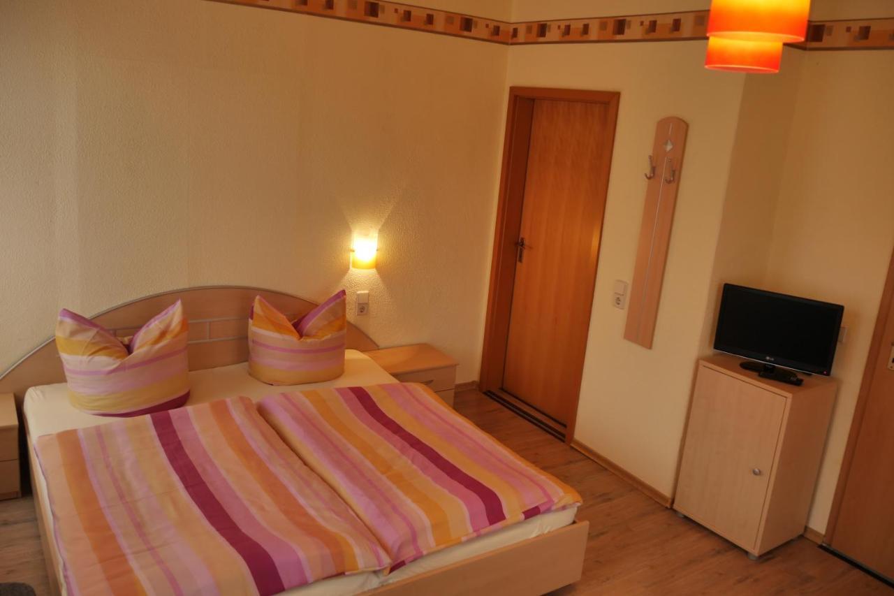 Mittelndorf Guenstiges Doppelzimmer Saechsische Schweiz מראה חיצוני תמונה